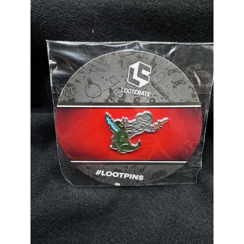 Godzilla Riding King Kong Collectible Pin Badge Enamel Loot Crate PinBack New